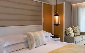 كونستانس بيل مار بلاج